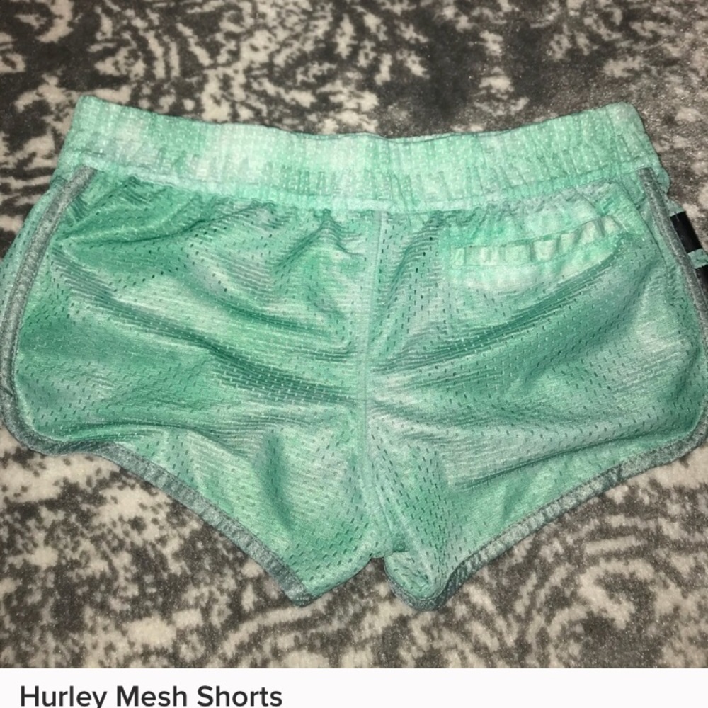 Hurley size small shorts
